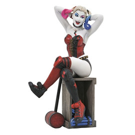 Diamond Select Toys DC Gallery - Suicide Squad Harley Quinn PVC Statue