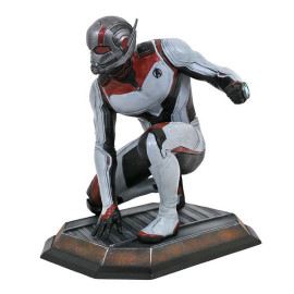Diamond Select Toys Marvel Gallery: Avengers End Game - Quantum Realm Ant-Man PVC Diorama